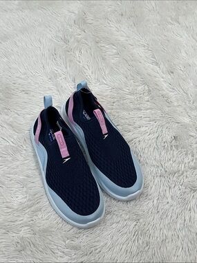 ❤️ NWT Speedo Water Shoes